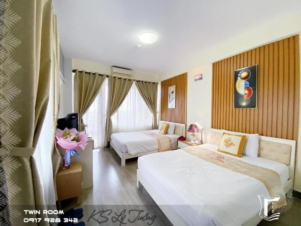 Bed in Ideal Hotel Hue