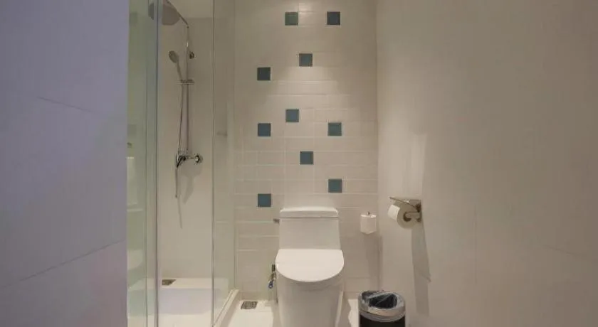 JinJiang Inn Chendu Taikoo Li Dongfeng Bridge