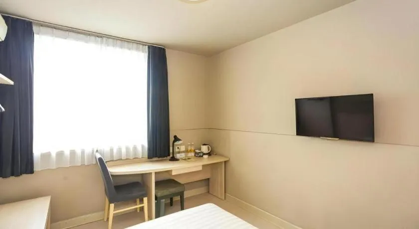 JinJiang Inn Chendu Taikoo Li Dongfeng Bridge