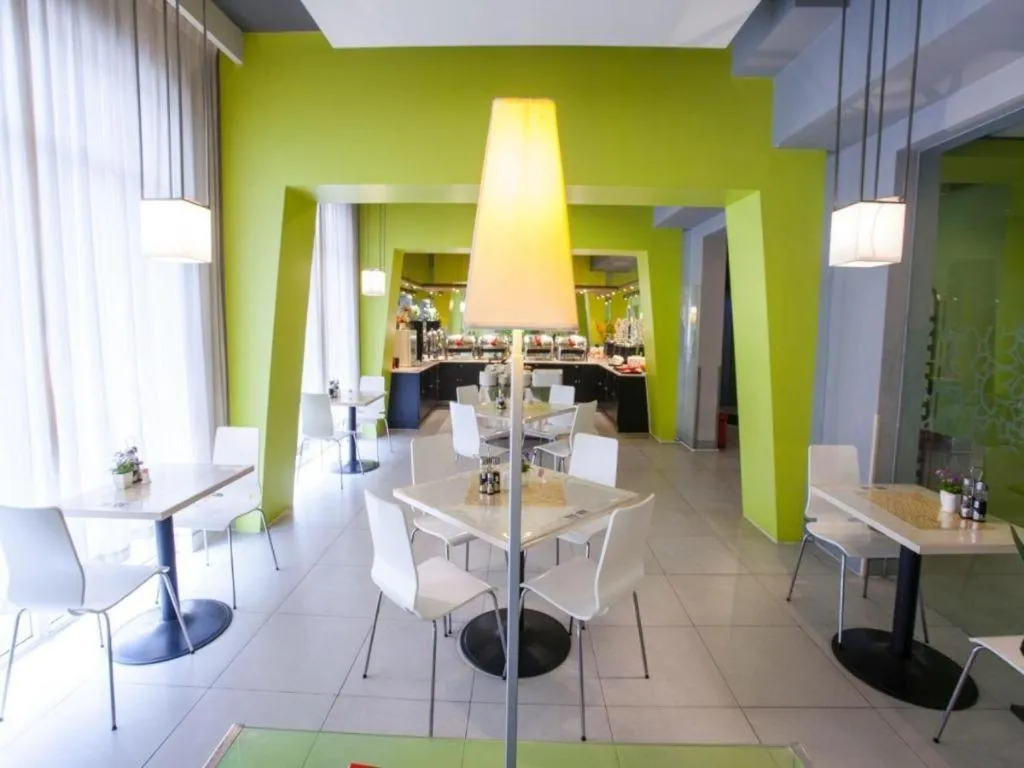 JinJiang Inn Chendu Taikoo Li Dongfeng Bridge