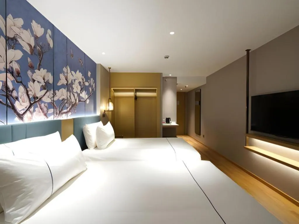 Bed in Jinjiang Inn Shanghai Lujiazui