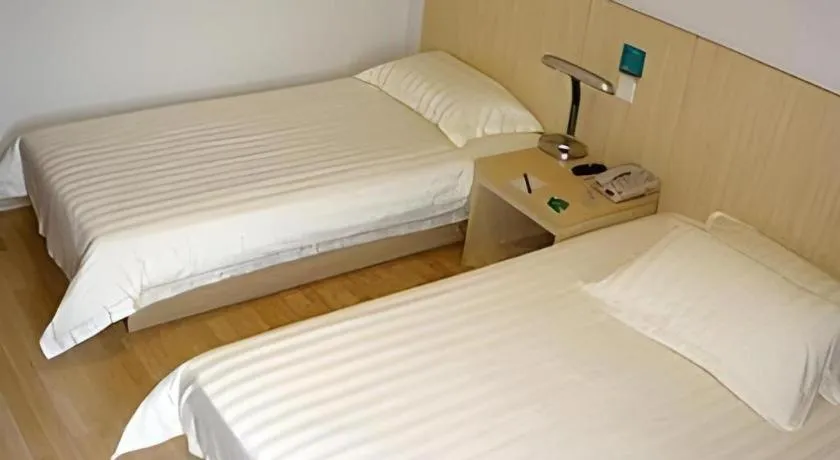 Jinjiang Inn Tianjin Hongqiao West Station