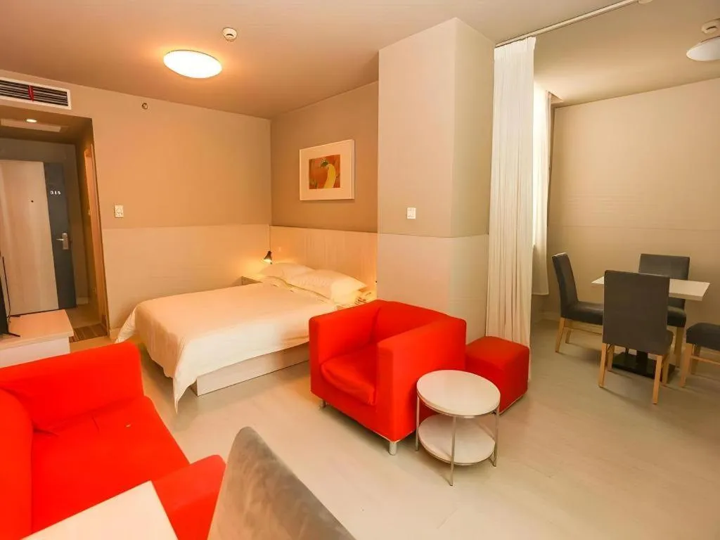 Bed in Jinjiang Inn Shenyang North Station