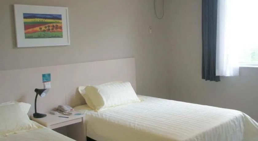 Bed in Jinjiang Inn Shenyang North Station