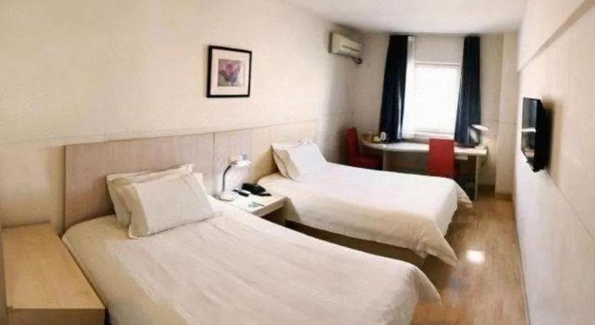 Bed in Jinjiang Inn Shenyang Xinggong North Street METRO