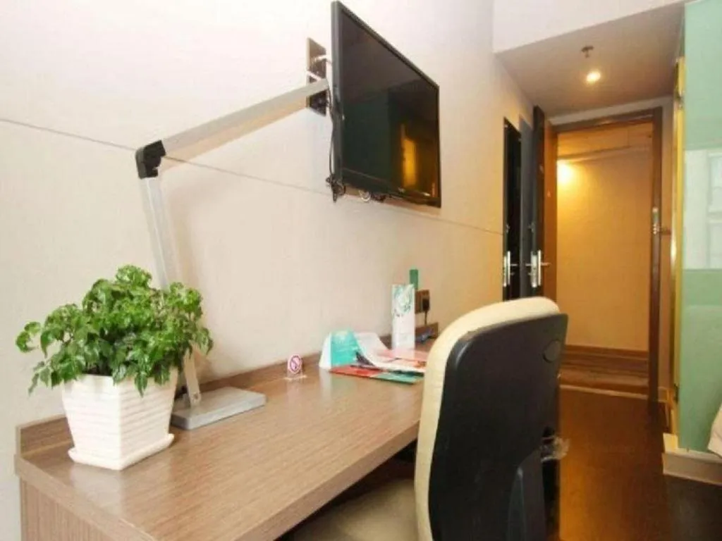 Jinjiang Inn Select Wuhan Xinhua Road Xiehe Hospital