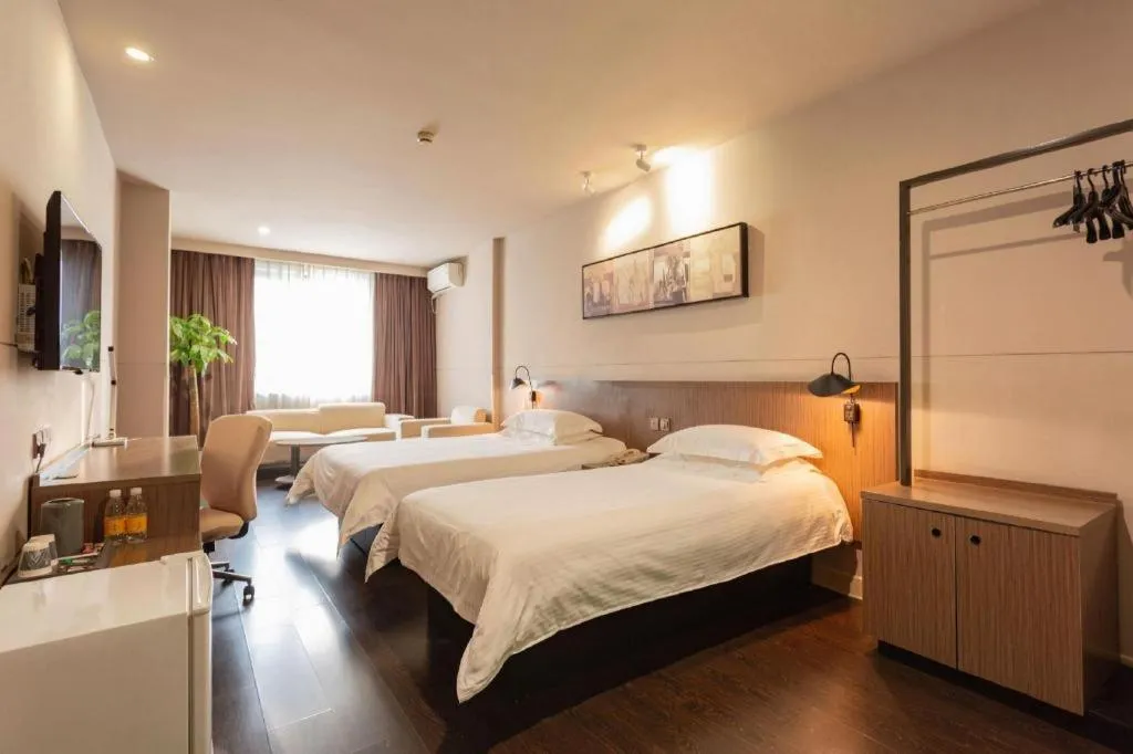 Bed in Jinjiang Inn Select Wuhan Xinhua Road Xiehe Hospital