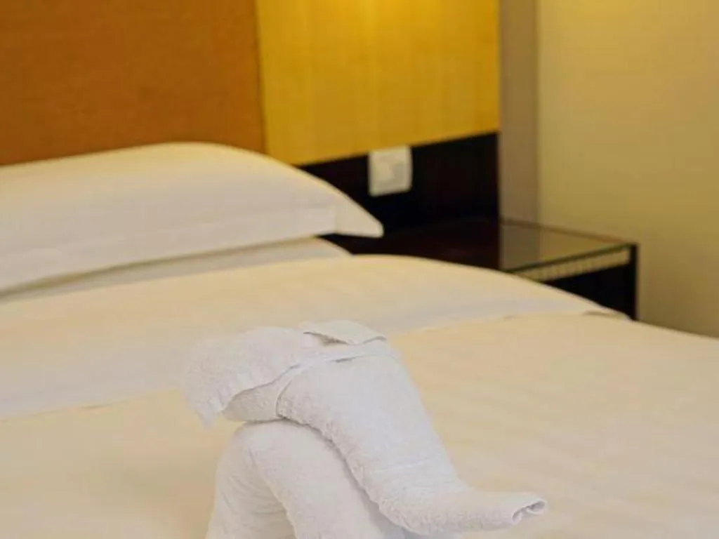 Bed in Golden Diamond Hotel Zhongshan