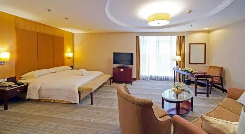 Bed in Golden Diamond Hotel Zhongshan