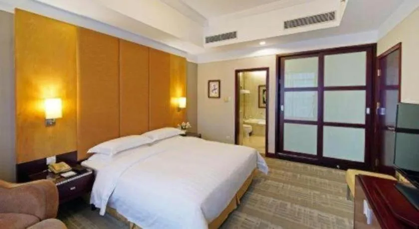 Bed in Golden Diamond Hotel Zhongshan