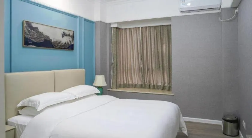 Bed in Golden Diamond Hotel Zhongshan