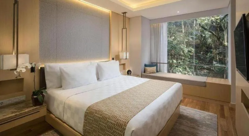 Bed in Padma Hotel Bandung