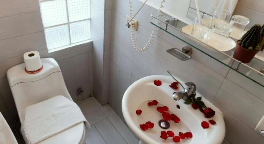 Franchise One Hotel 7430