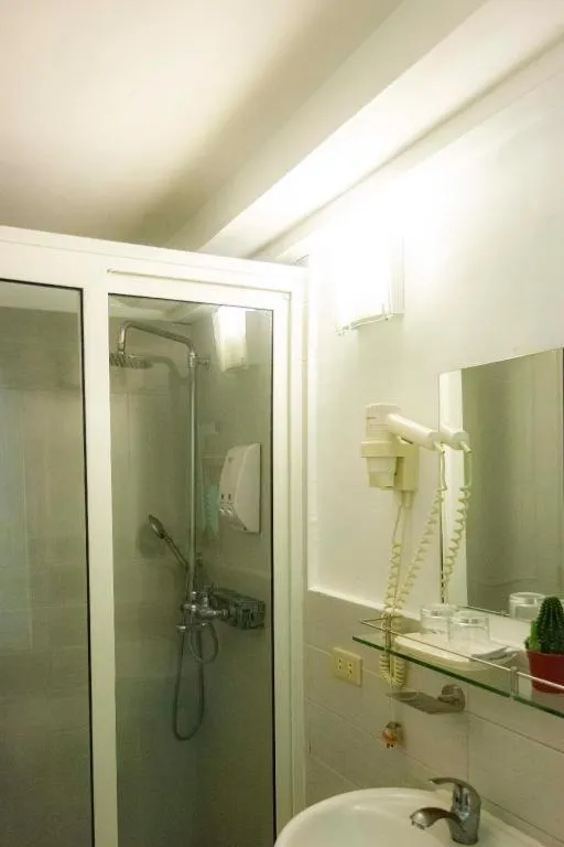 Franchise One Hotel 7430