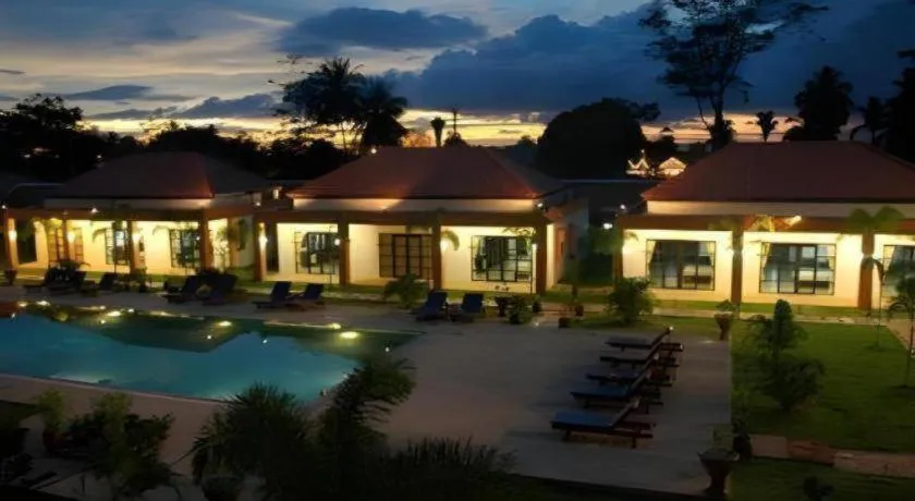 Khaolak Palm Hill Resort