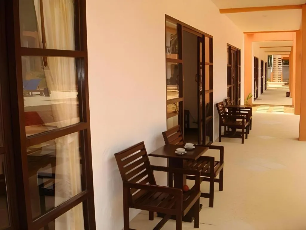 Khaolak Palm Hill Resort