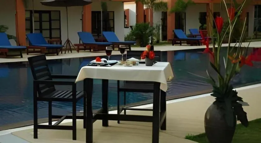 Khaolak Palm Hill Resort