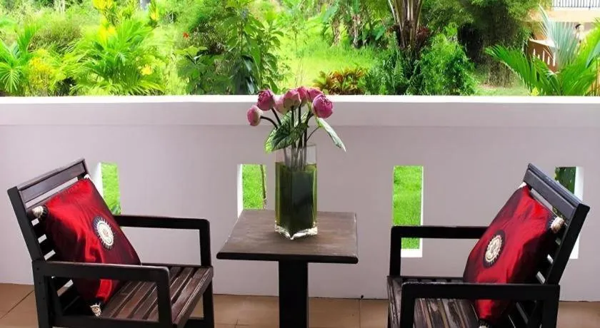 Khaolak Palm Hill Resort