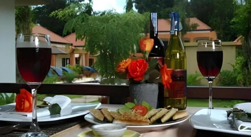 Khaolak Palm Hill Resort