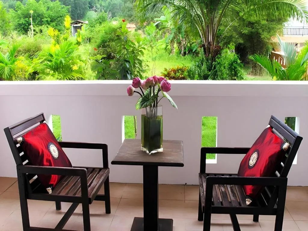 Khaolak Palm Hill Resort