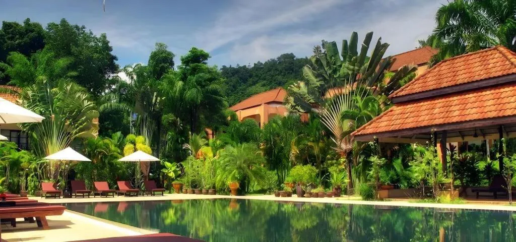 Khaolak Palm Hill Resort