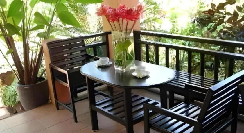 Khaolak Palm Hill Resort