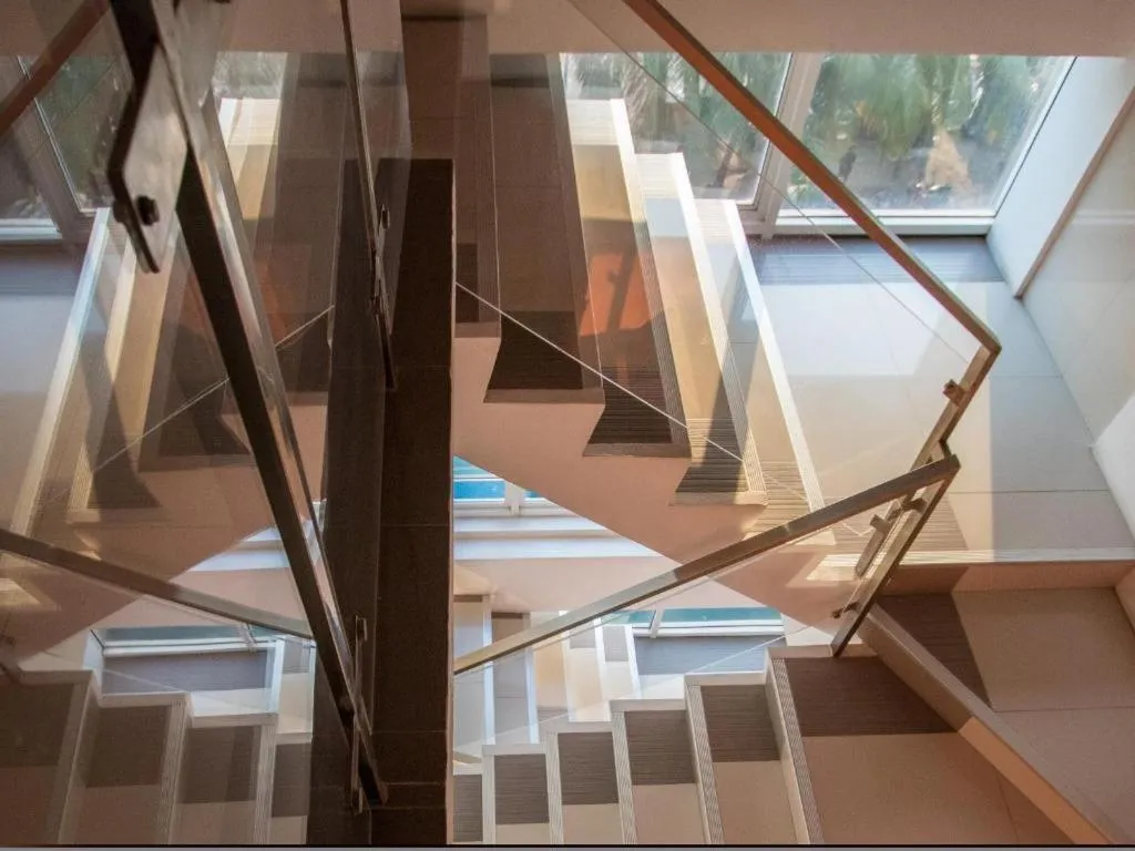 Nana Chat Bangsaen Hotel