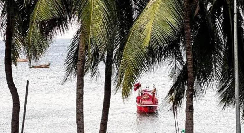 Nana Chat Bangsaen Hotel