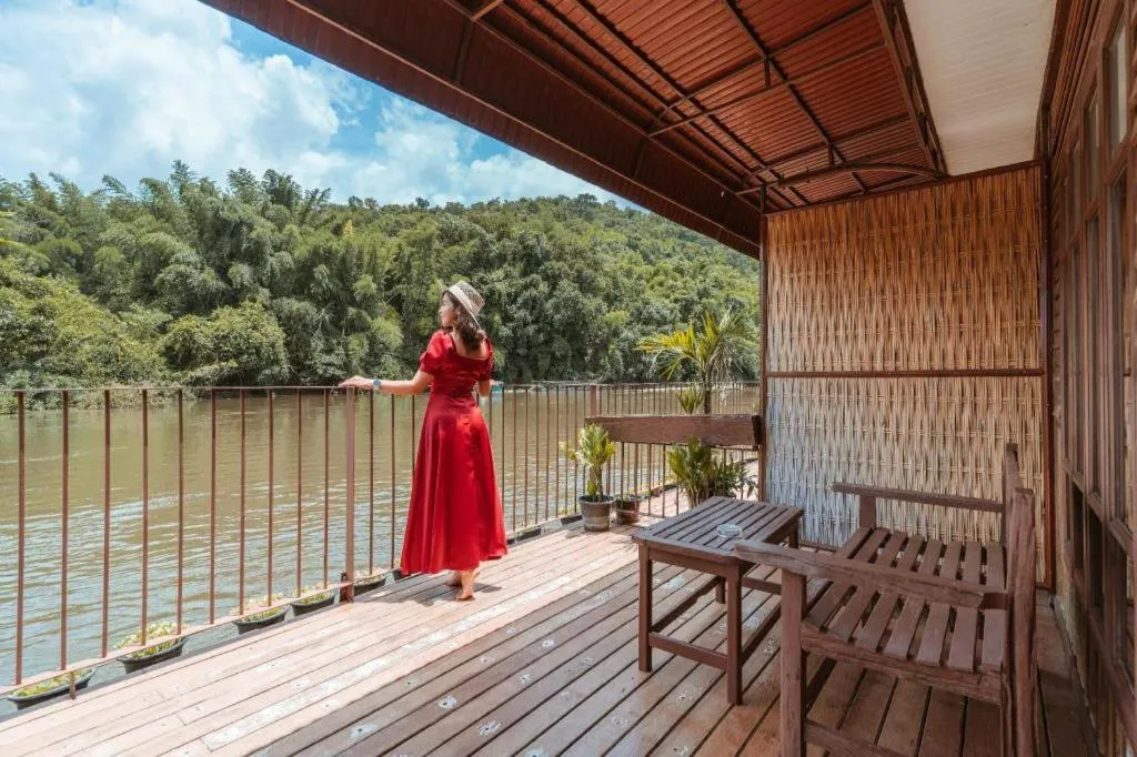 River Kwai Village Hotel