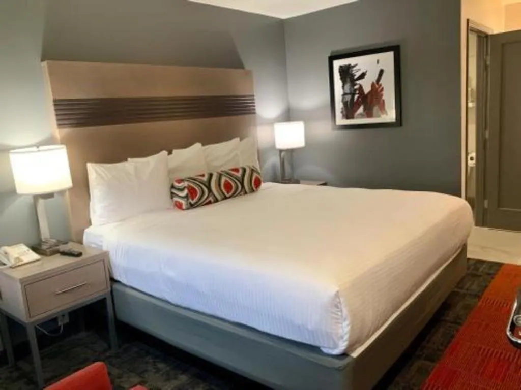 Bed in Pacific Motor Inn