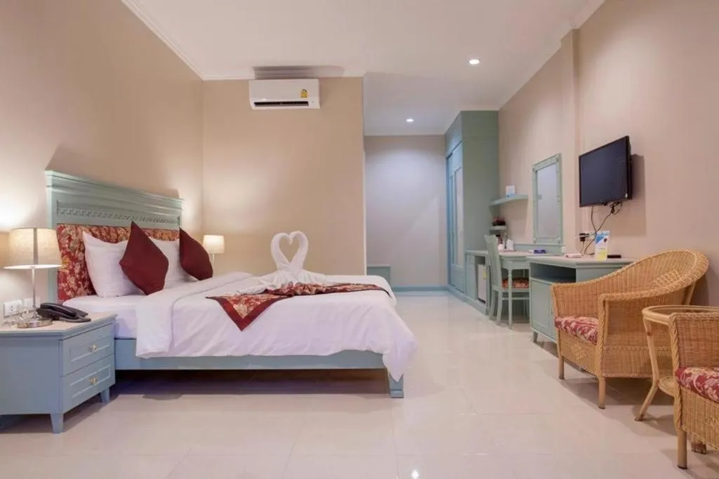 Bed in Amarin Resort