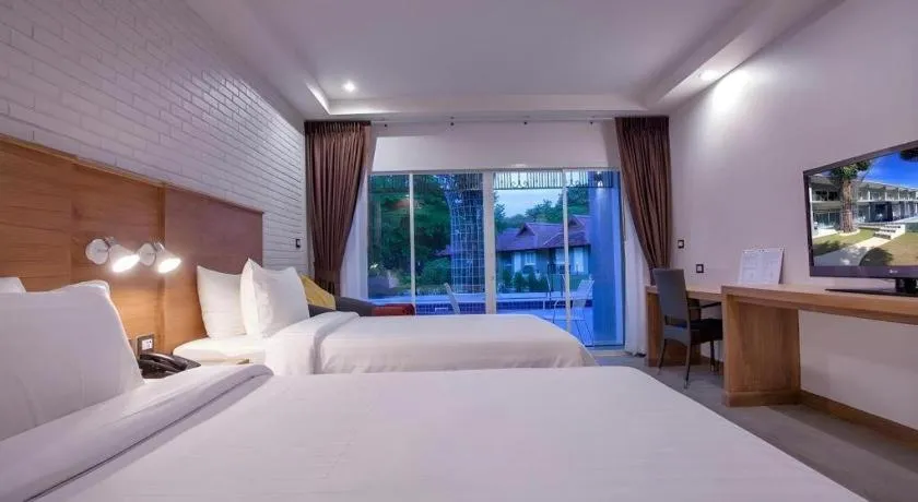 Bed in Amarin Resort