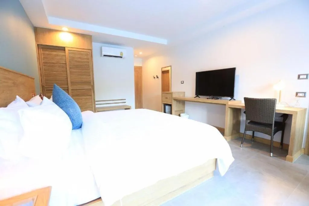 Bed in Amarin Resort