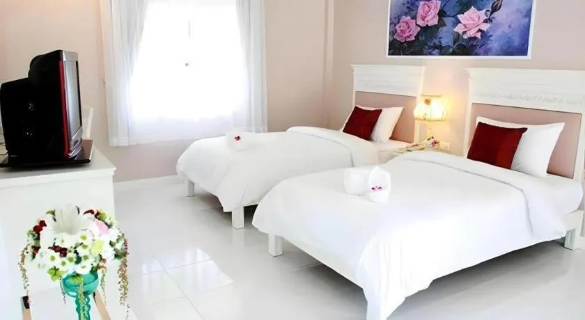 Bed in Amarin Resort