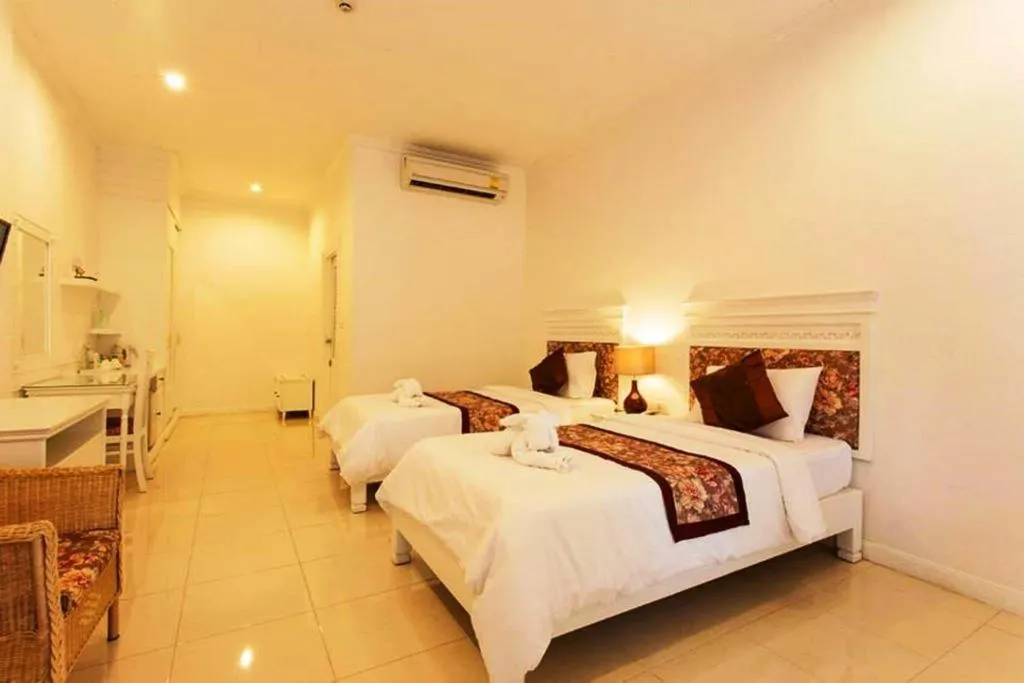 Bed in Amarin Resort