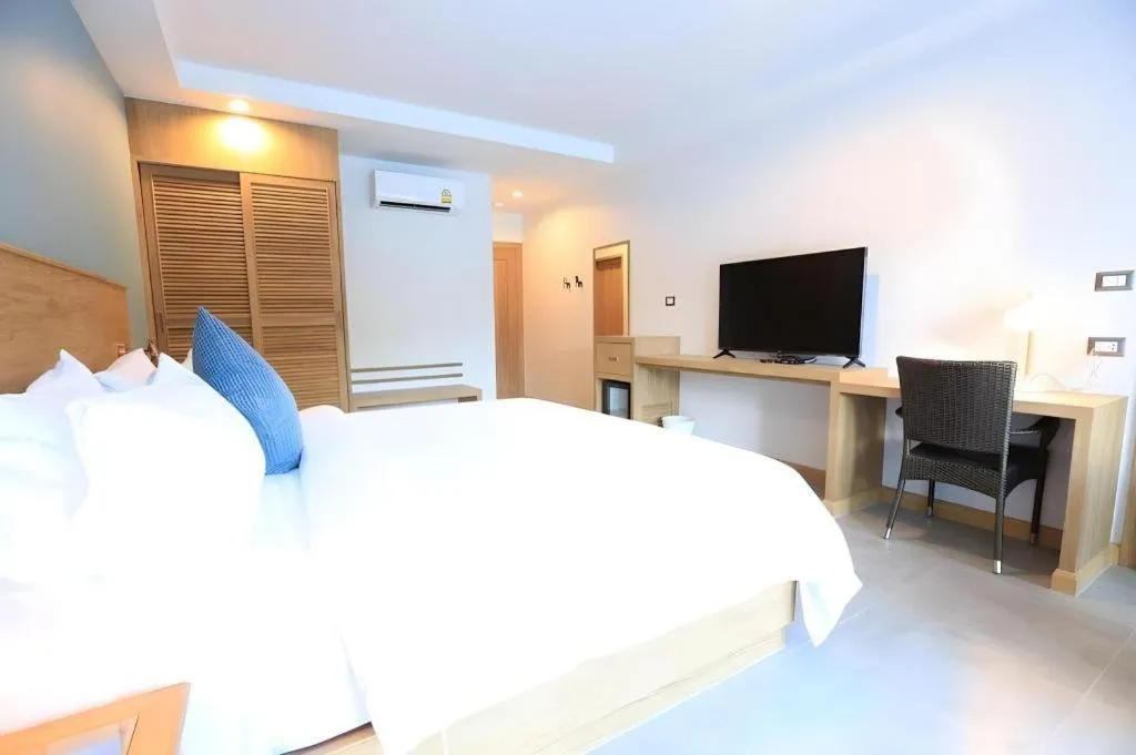 Bed in Amarin Resort