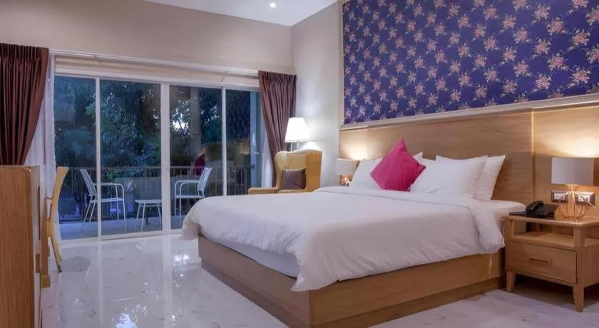 Bed in Amarin Resort
