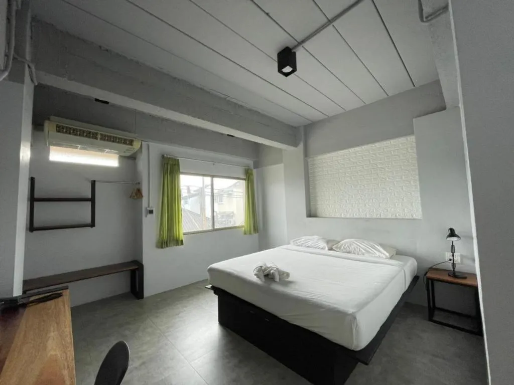 Bed in Thai Hotel Krabi