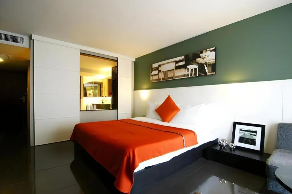 Bed in Page 10 Hotel