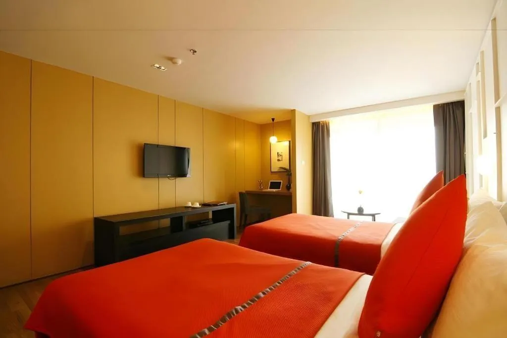 Bed in Page 10 Hotel