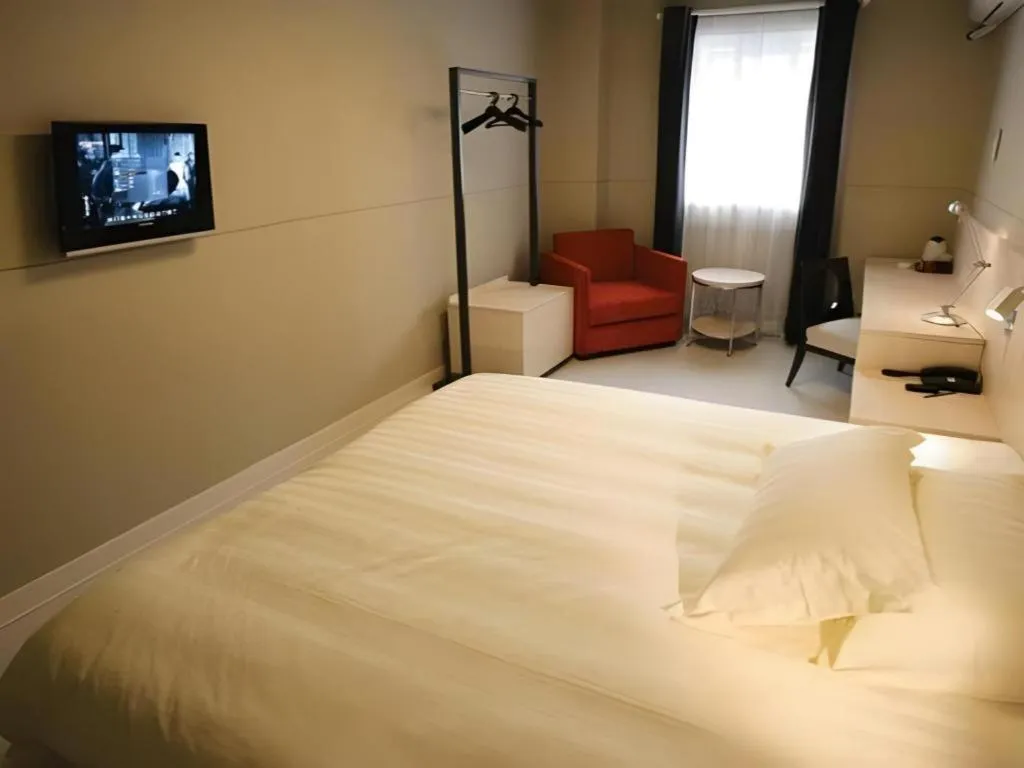 Bed in Jinjiang Inn Shaoxing Shengli West Road Luxun Hometown