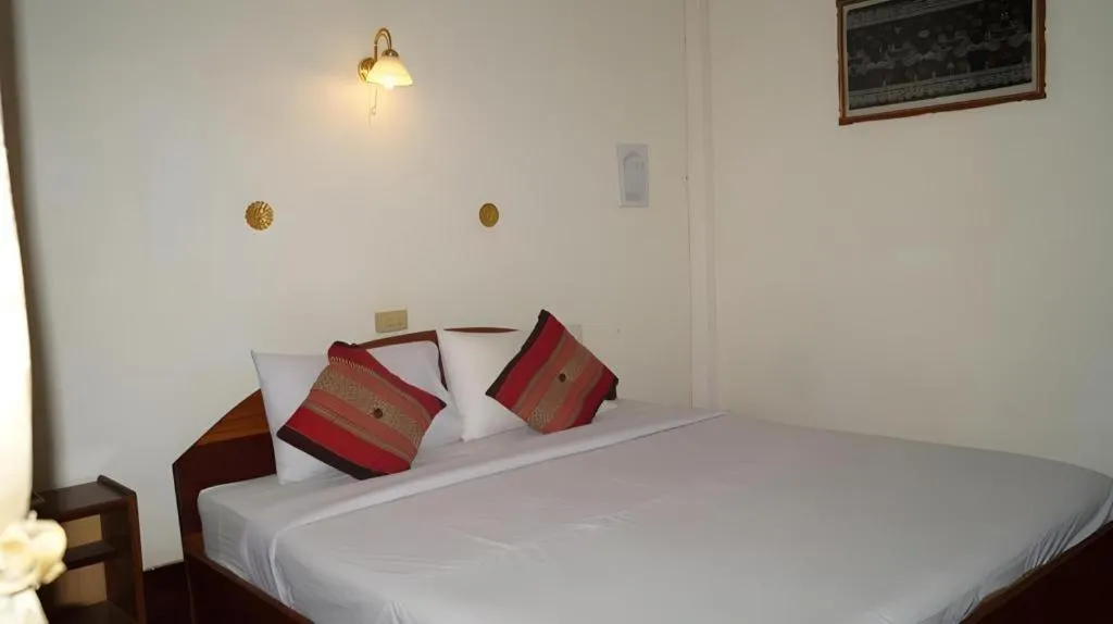 Bed in Champa Residence Hotel
