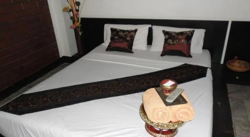Bed in Baan Pim