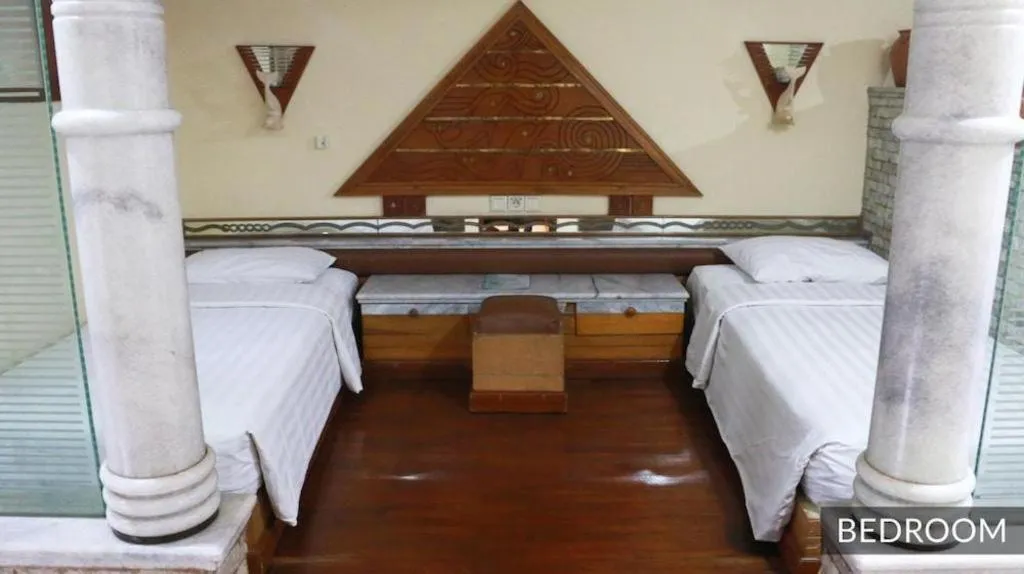 Bed in Putri Duyung Ancol