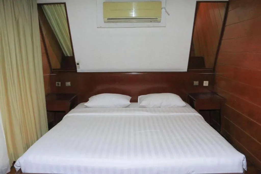Bed in Putri Duyung Ancol