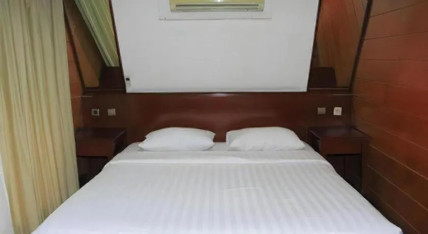 Bed in Putri Duyung Ancol