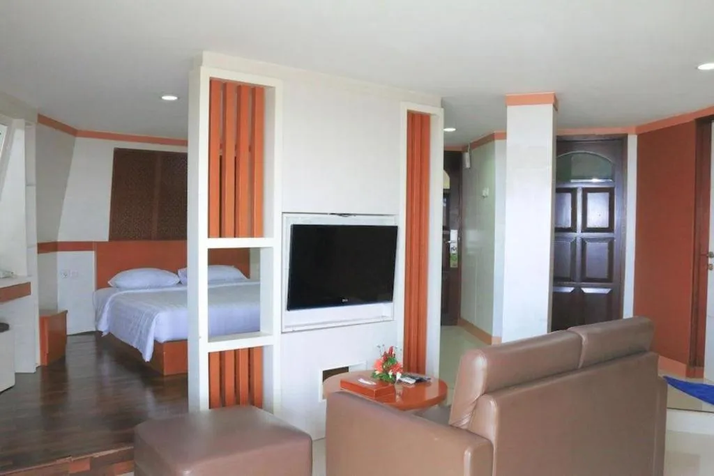 Bed in Putri Duyung Ancol