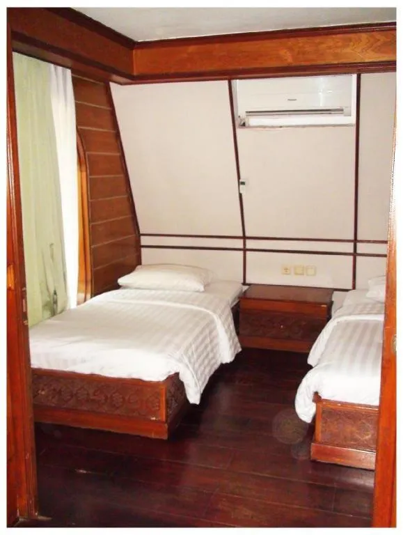 Bed in Putri Duyung Ancol