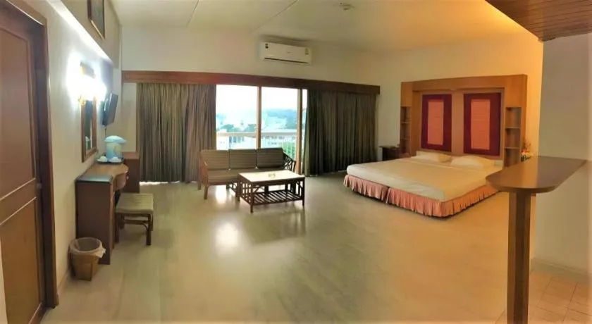 Bed in Pailyn Phitsanulok Hotel