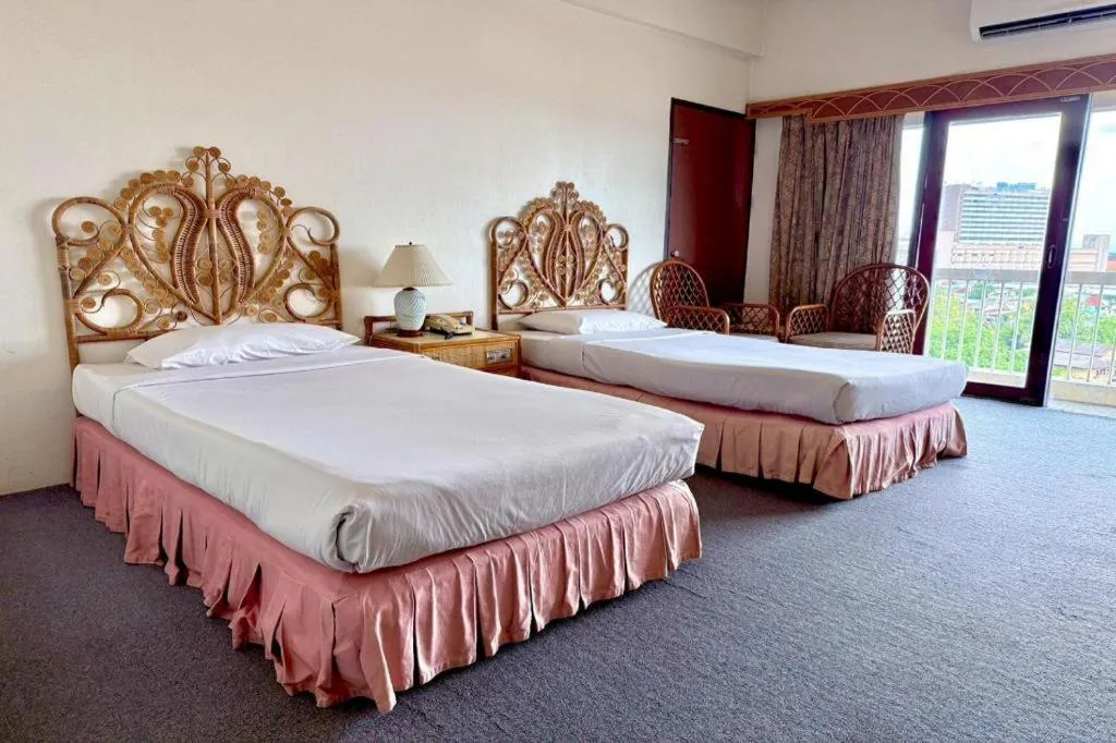 Bed in Pailyn Phitsanulok Hotel